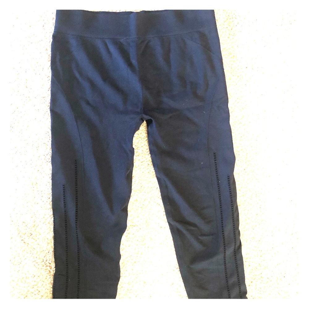 Fabletics capris with cutout accents